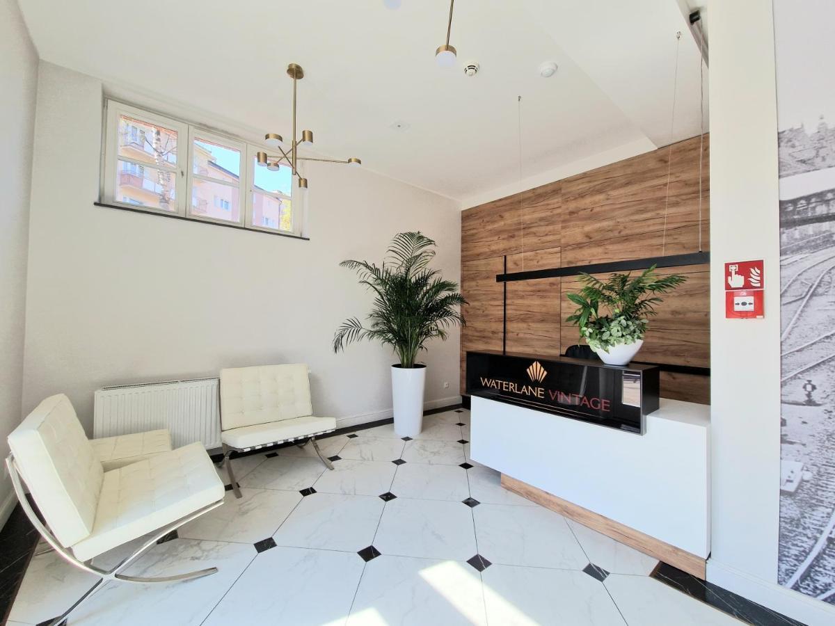 Live & Travel Apartments Waterlane Vintage Danzica Esterno foto