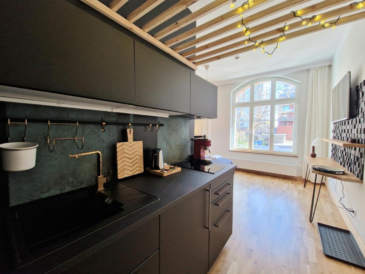 Live & Travel Apartments Waterlane Vintage Danzica Esterno foto