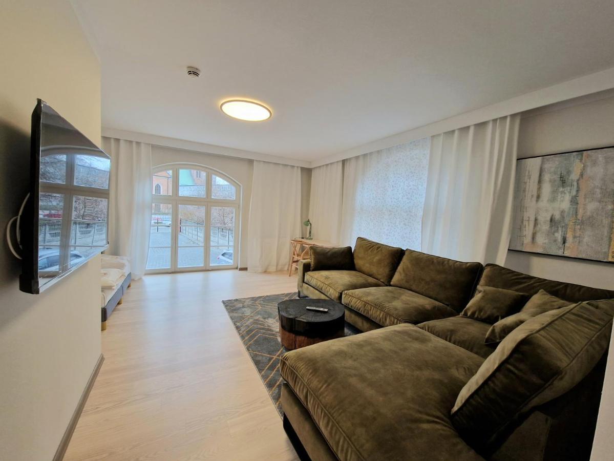 Live & Travel Apartments Waterlane Vintage Danzica Esterno foto