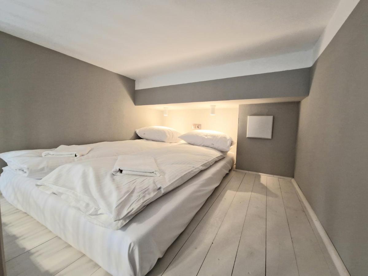 Live & Travel Apartments Waterlane Vintage Danzica Esterno foto